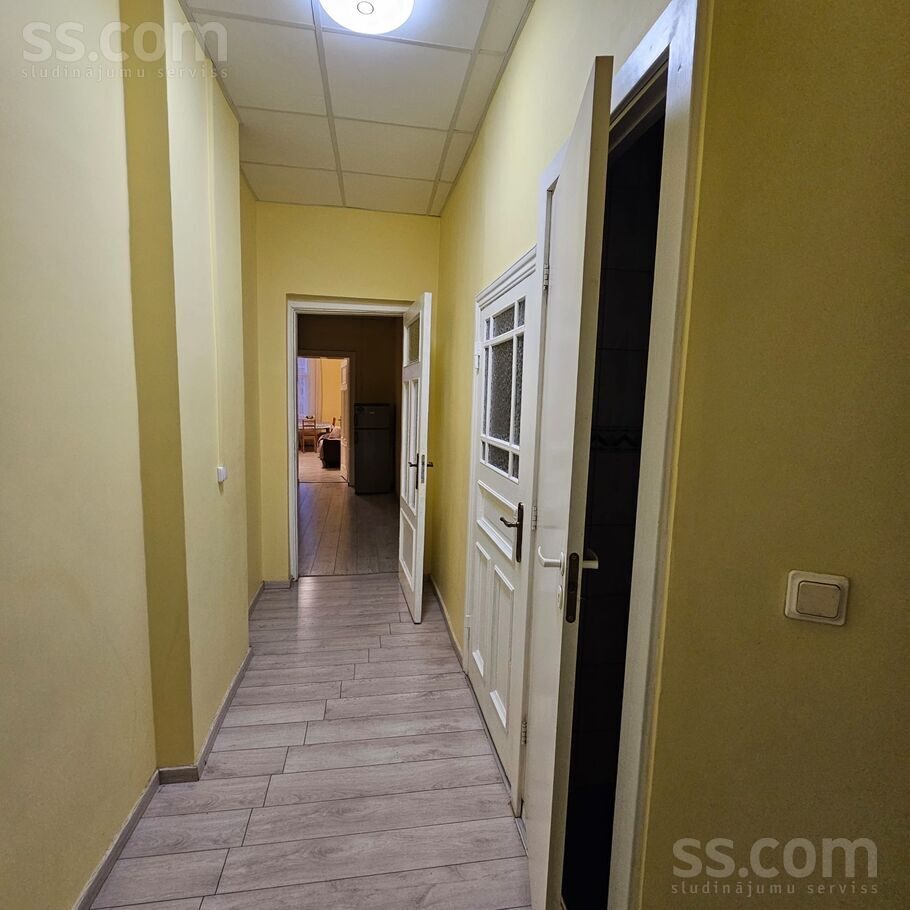 Apartment photo 5