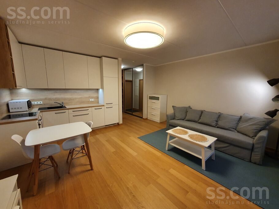 Apartment photo 3