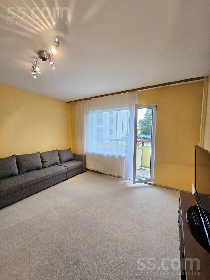 Apartment photo 2