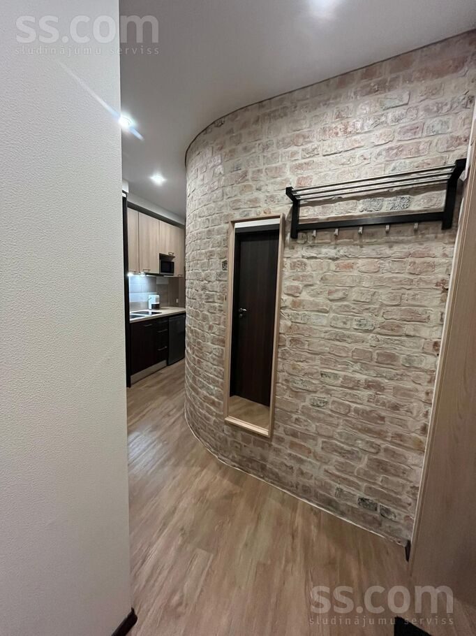 Apartment photo 2