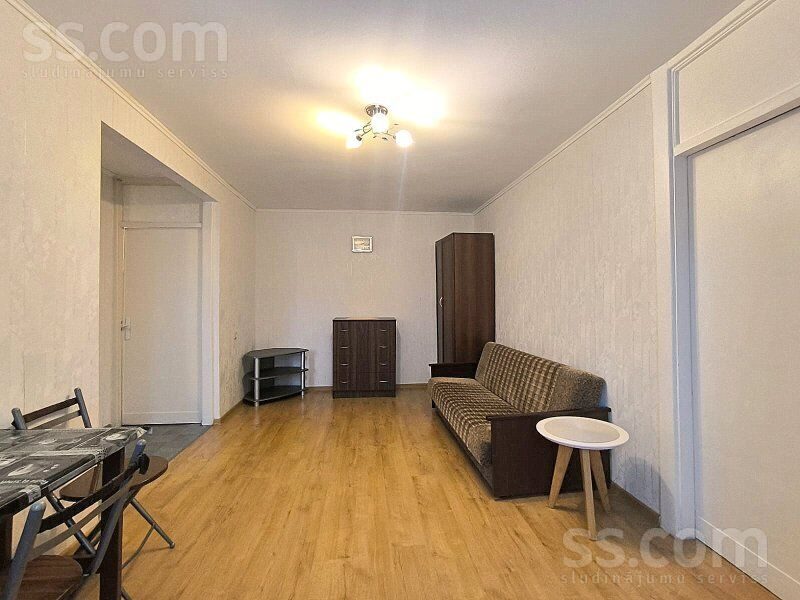 Apartment photo 2