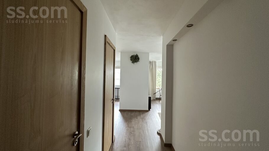 Apartment photo 8