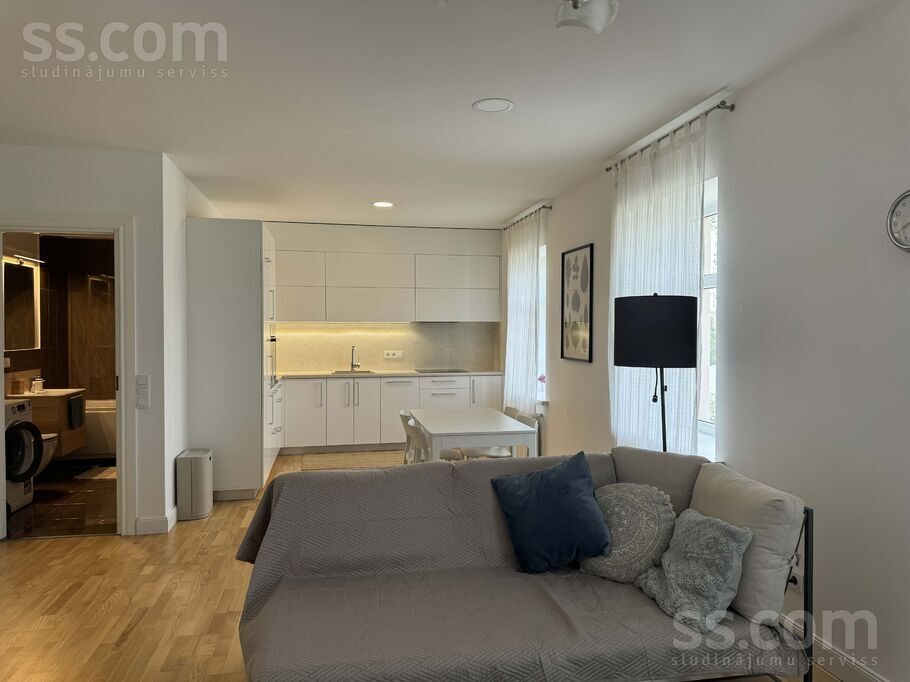 Apartment photo 5