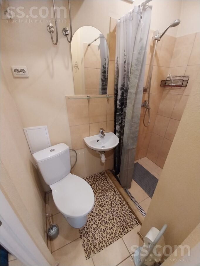 Apartment photo 5