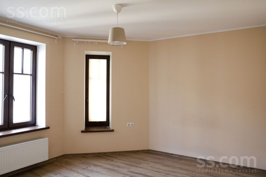 Apartment photo 4