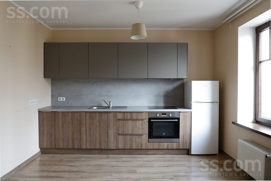Apartment photo 2