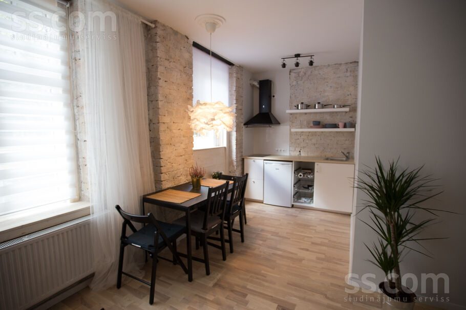 Apartment photo 2