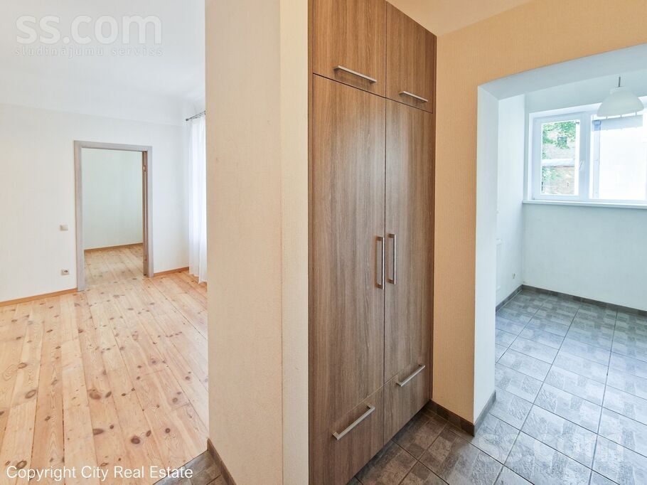 Apartment photo 5