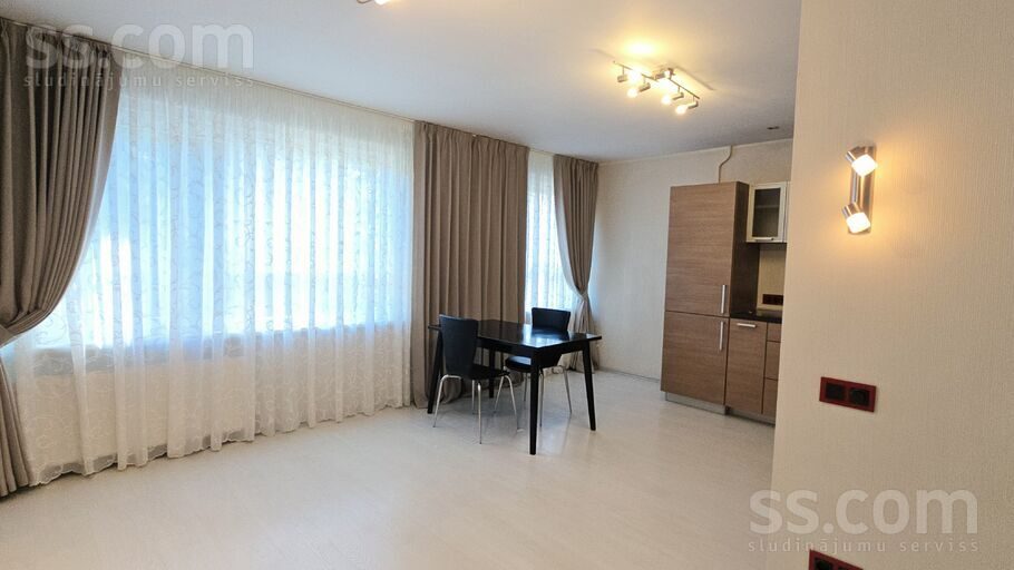 Apartment photo 5