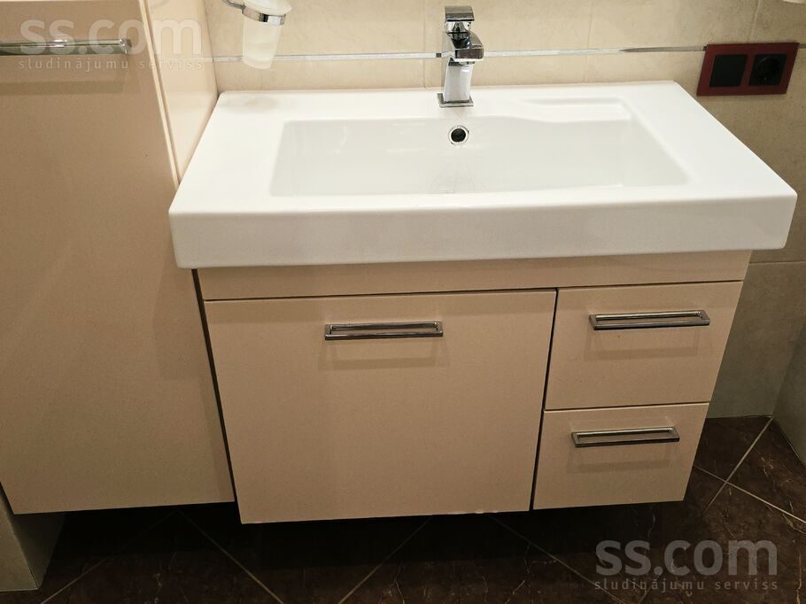 Apartment photo 9