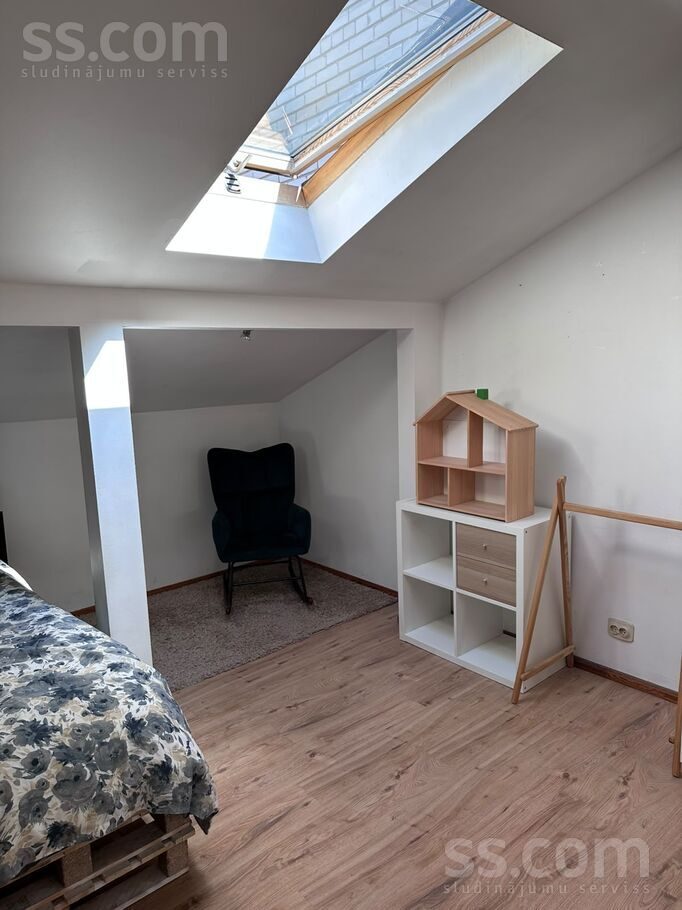 Apartment photo 2