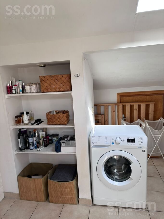 Apartment photo 4
