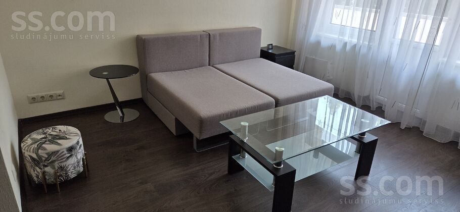 Apartment photo 2