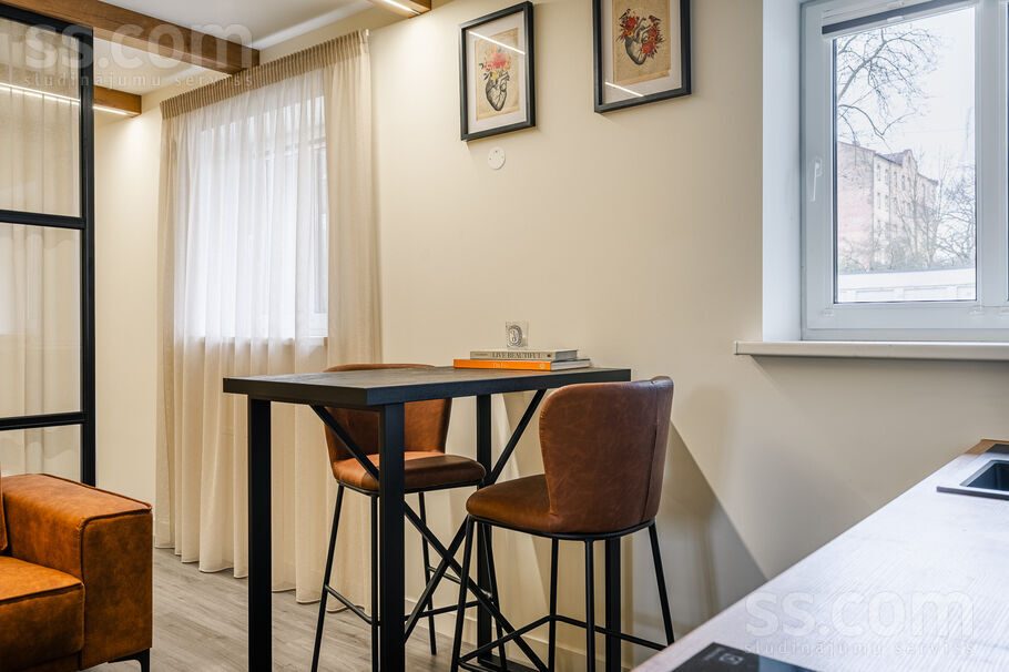 Apartment photo 4