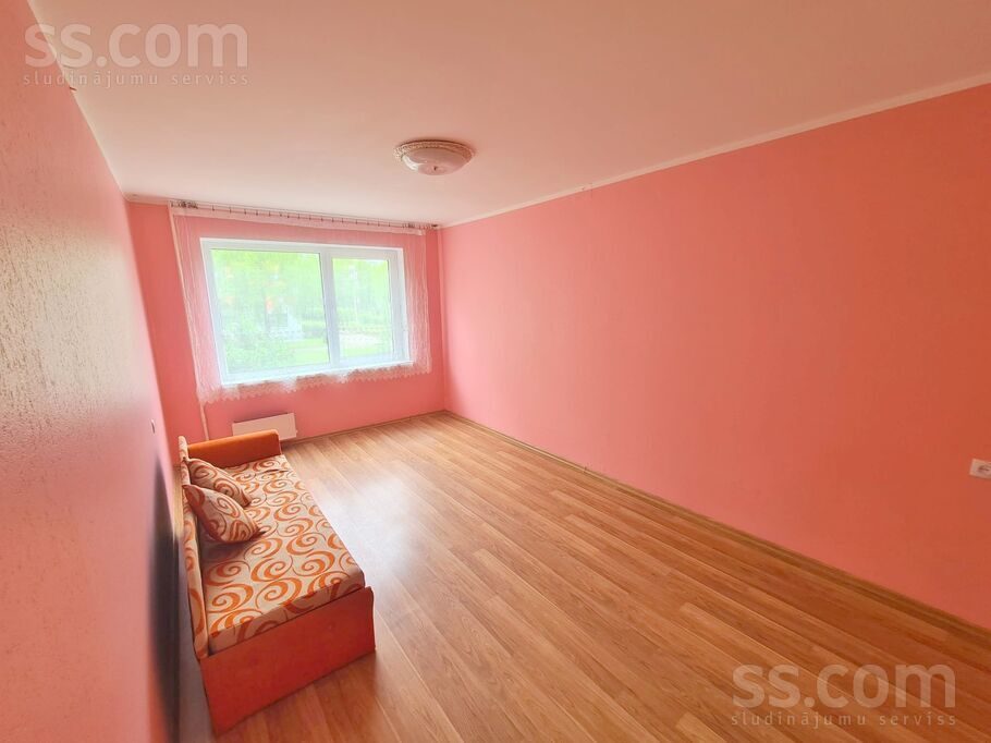Apartment photo 2