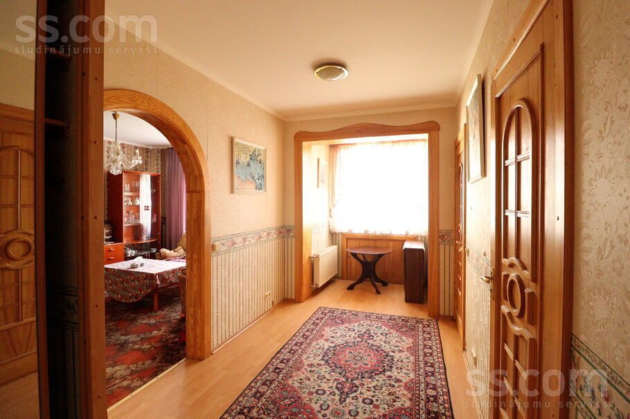 Apartment photo 11