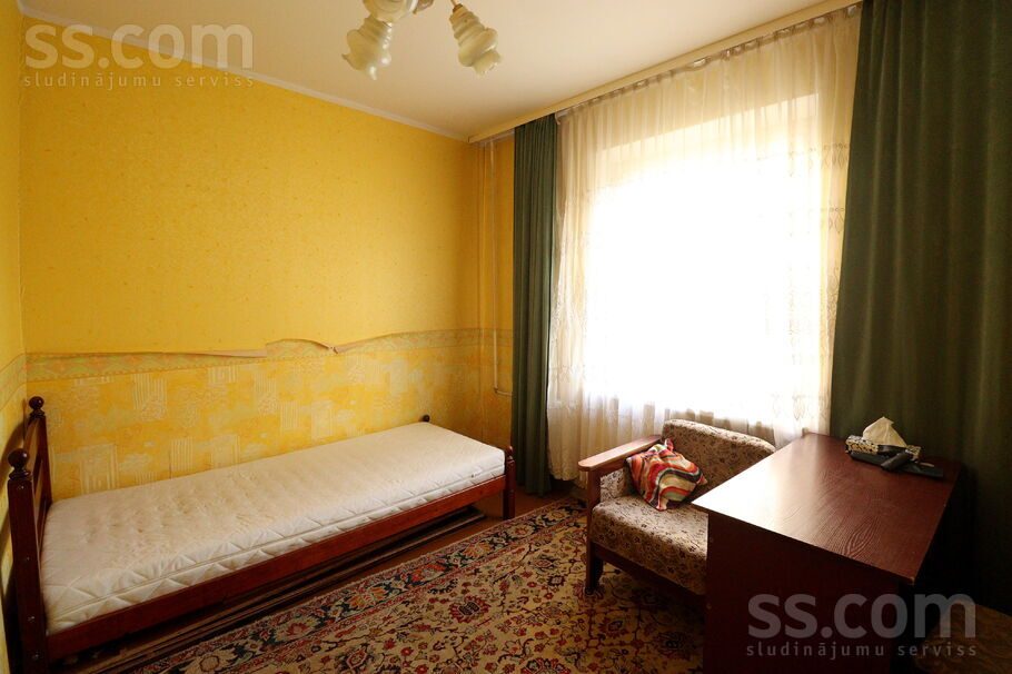 Apartment photo 3