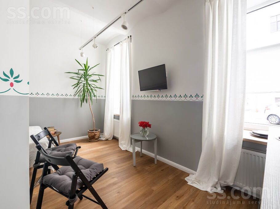 Apartment photo 7