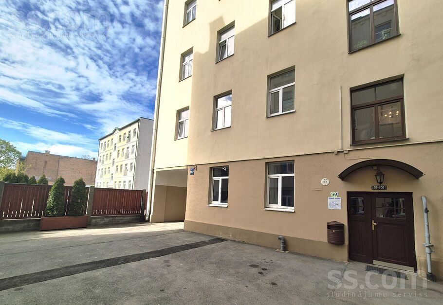 Apartment photo 9