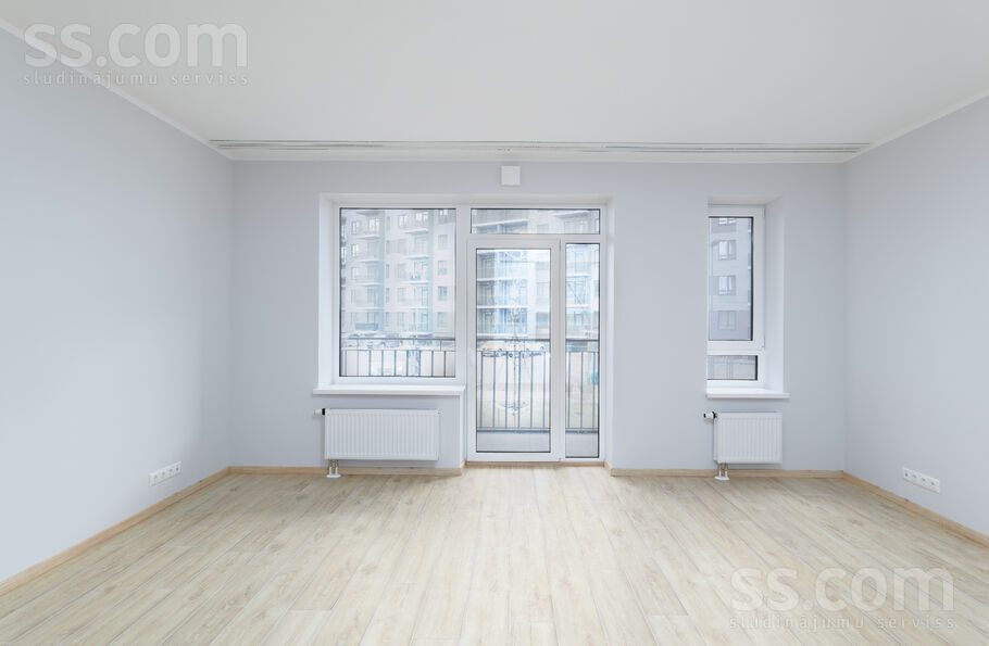 Apartment photo 2