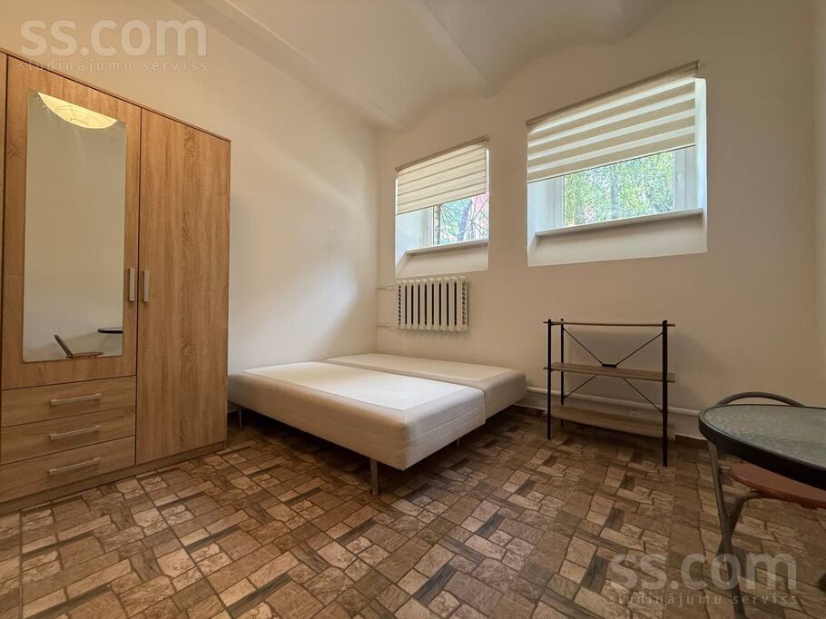 Apartment photo 4