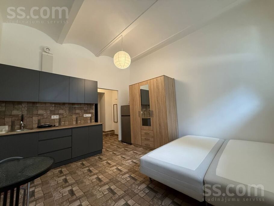 Apartment photo 2