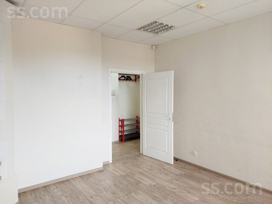 Apartment photo 3