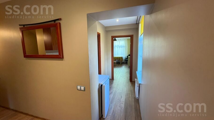 Apartment photo 8