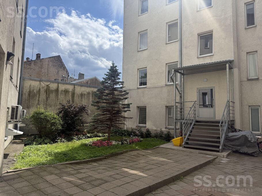 Apartment photo 7