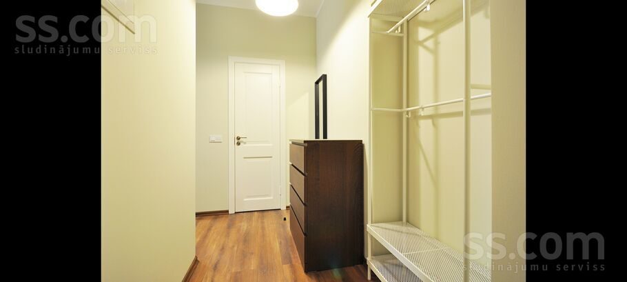 Apartment photo 4