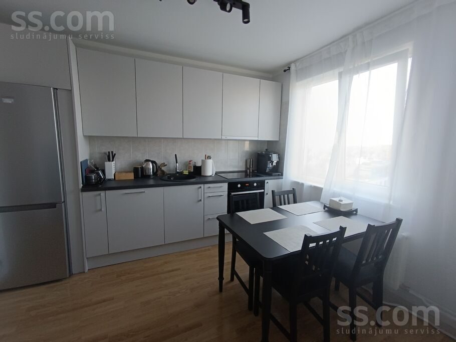 Apartment photo 2