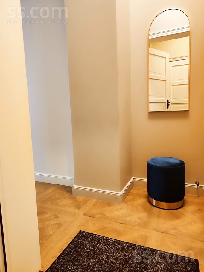 Apartment photo 8