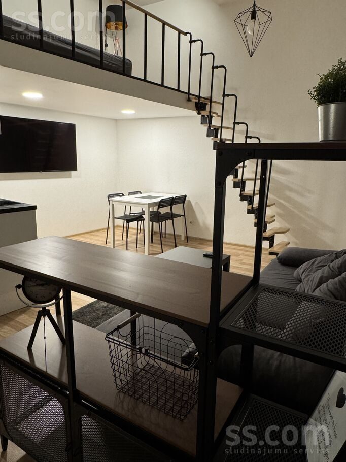 Apartment photo 2