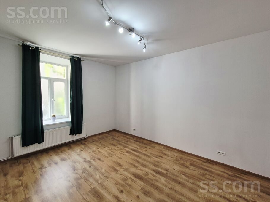 Apartment photo 7