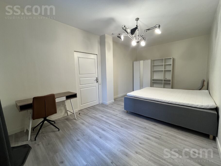 Apartment photo 8