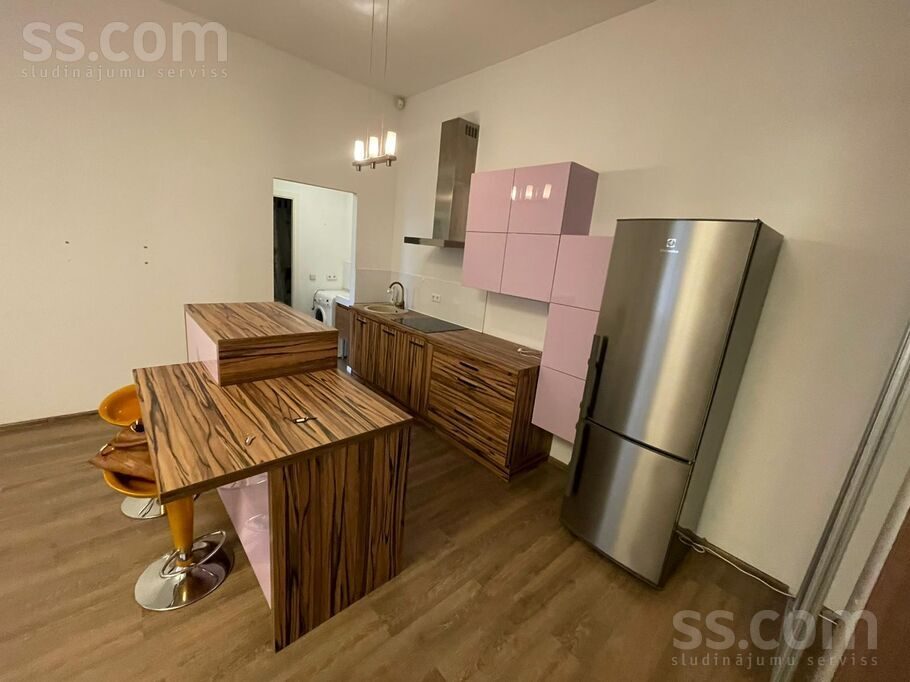 Apartment photo 4