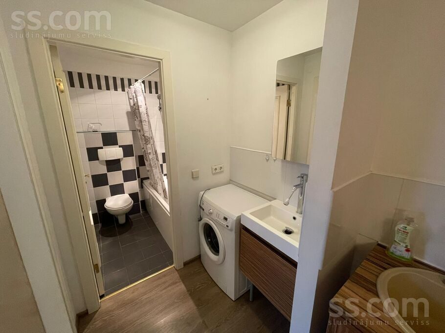 Apartment photo 7