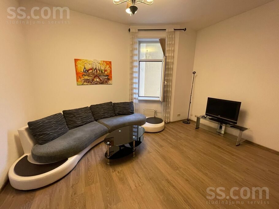 Apartment photo 3