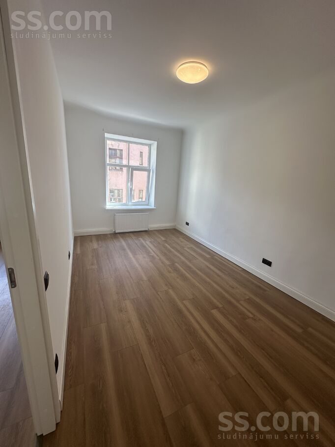 Apartment photo 3