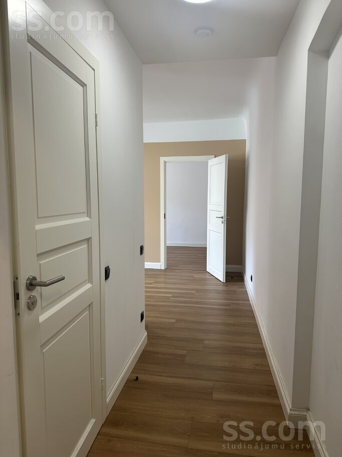 Apartment photo 4
