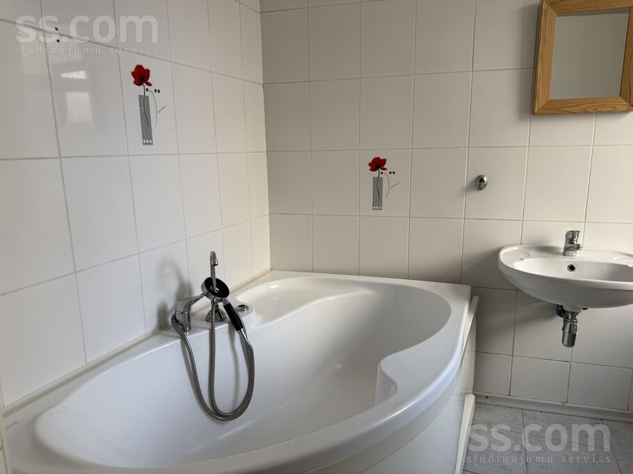 Apartment photo 4