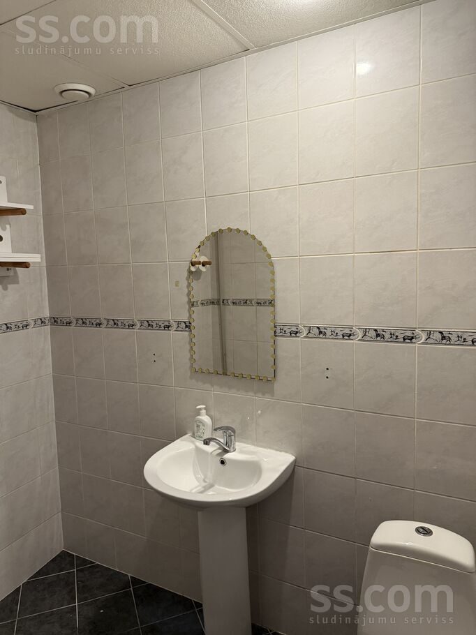 Apartment photo 2
