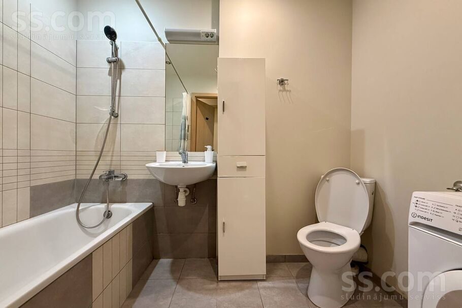 Apartment photo 7