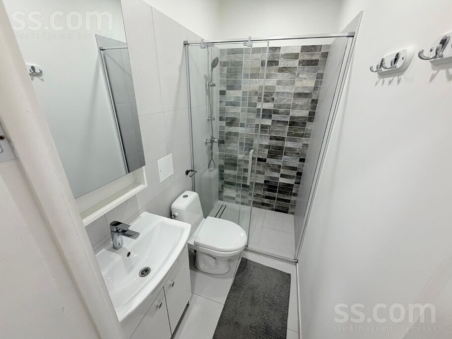 Apartment photo 5