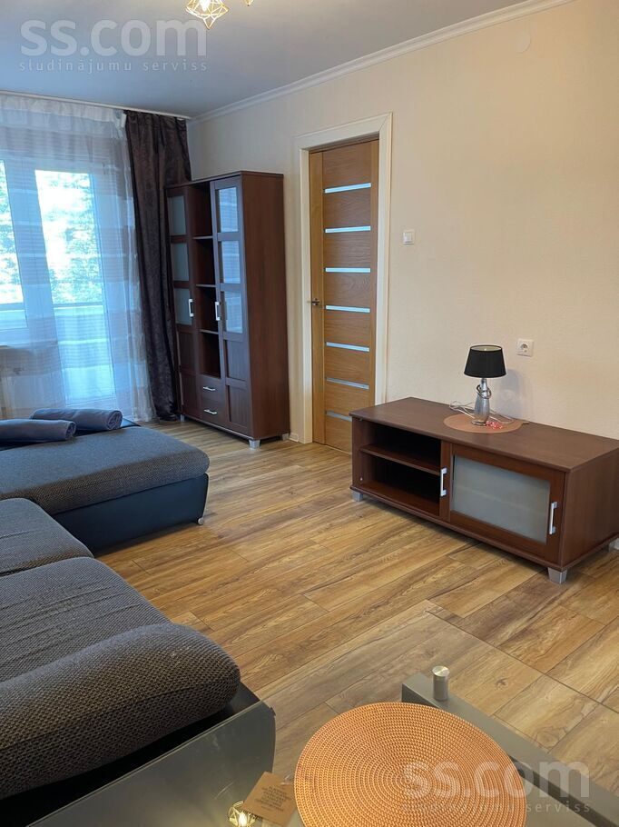 Apartment photo 2