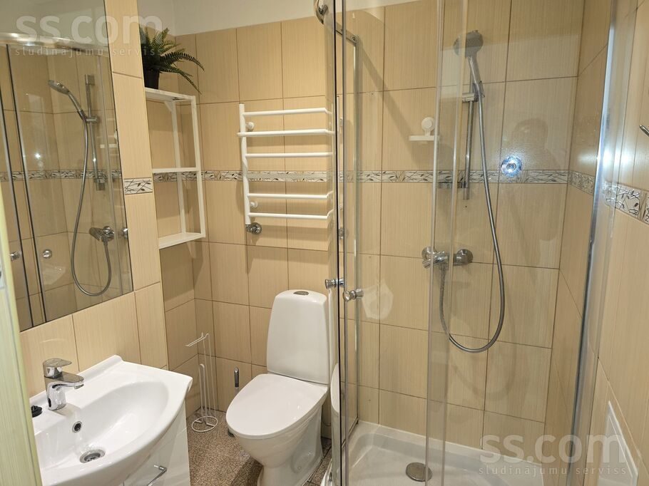 Apartment photo 5
