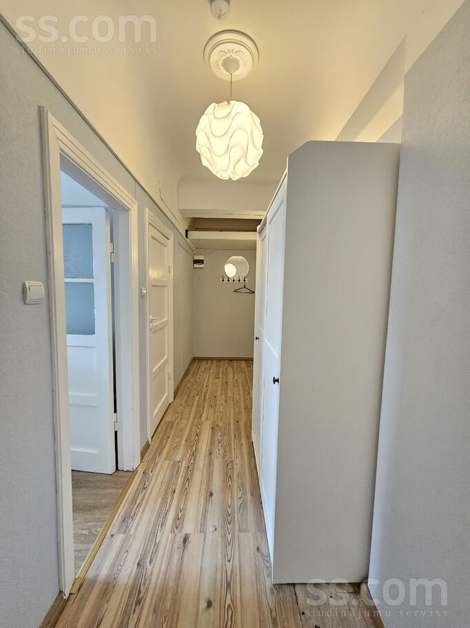 Apartment photo 5