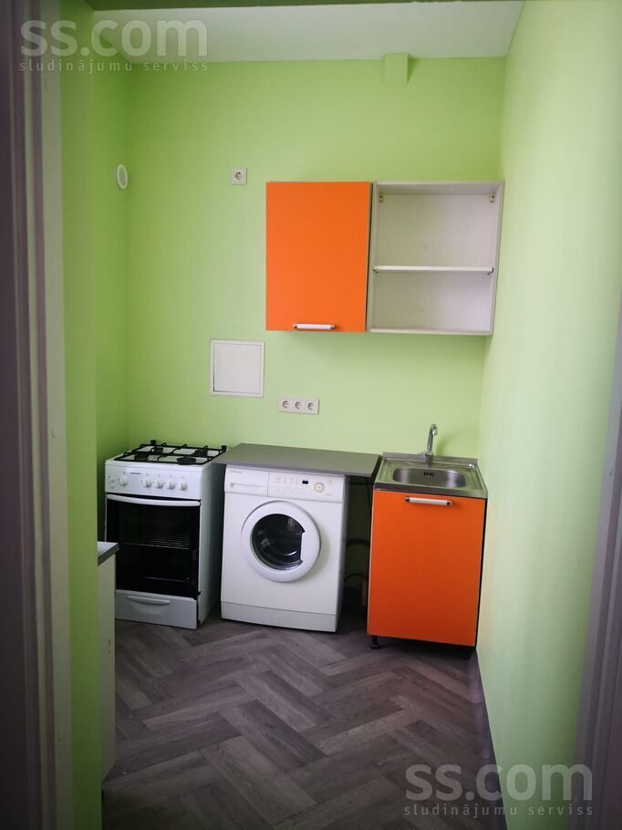 Apartment photo 8