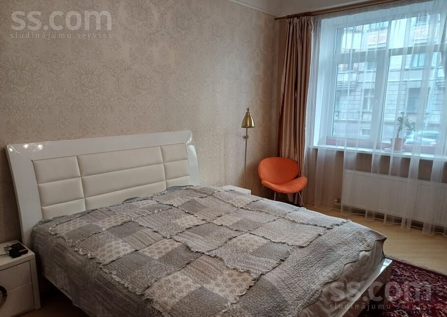 Apartment photo 3