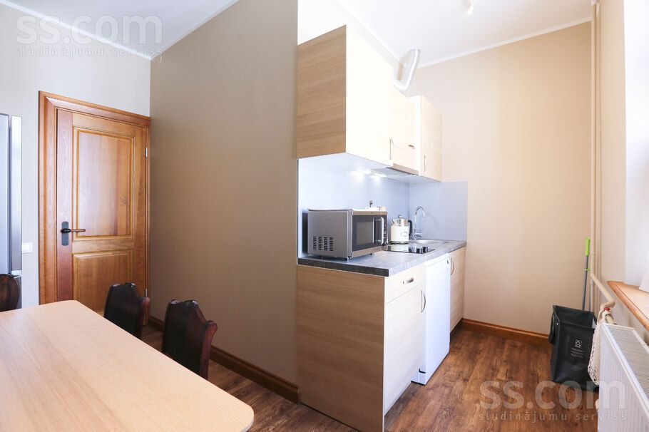 Apartment photo 9